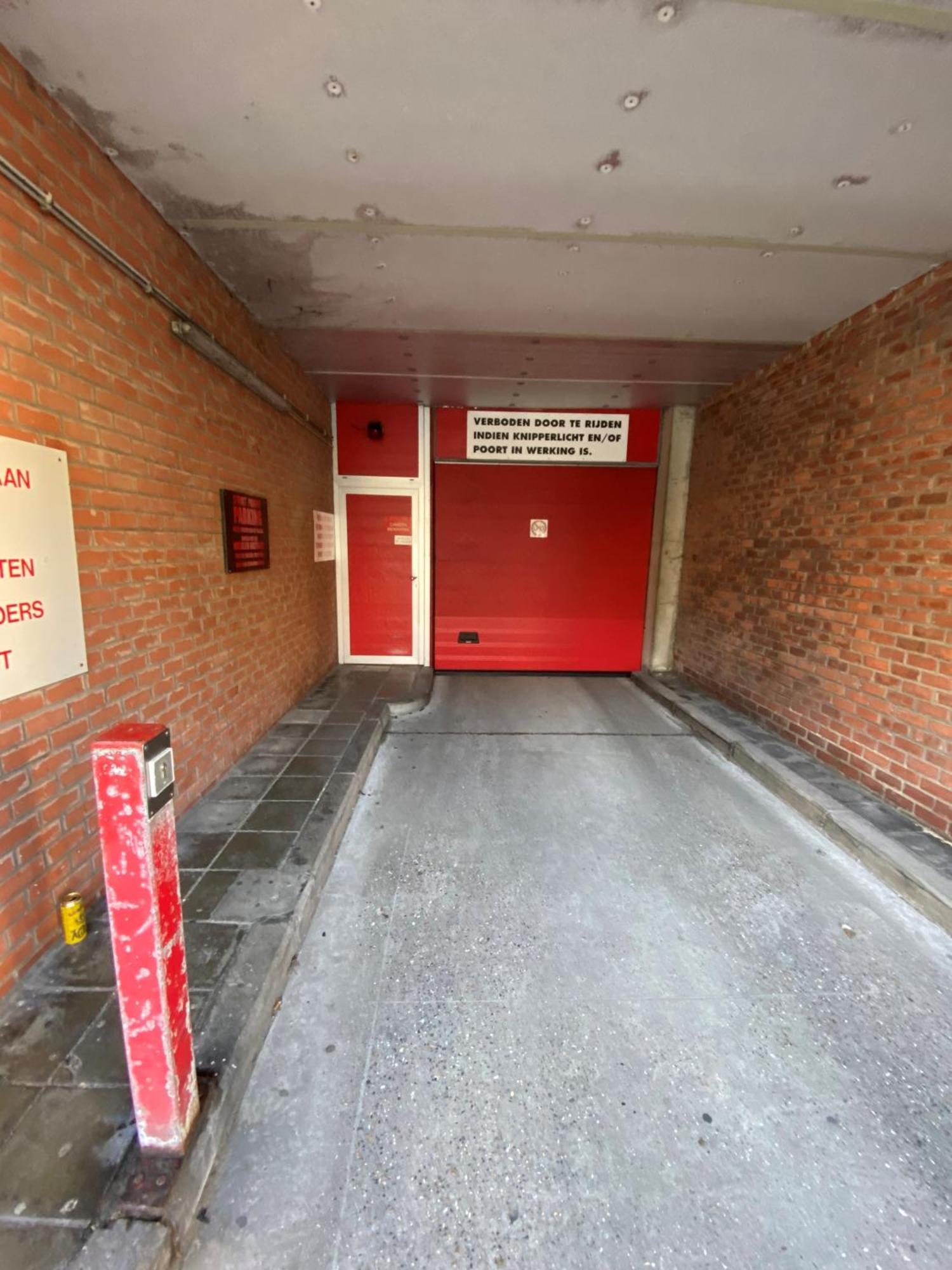 Vakantieappartement Oostende Met Priveparking Luaran gambar